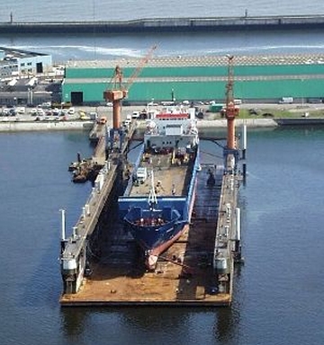 Dunkirk floating dock