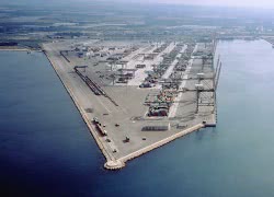 A Taranto si confida su un rilancio del container terminal su basi che non appaiono molto solide