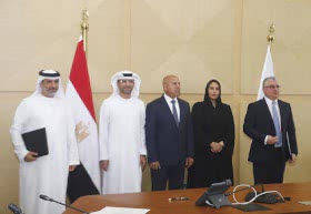 Abu Dhabi Puertos inicia una serie de acuerdos para llevar a cabo terminales portuarias para mercancÃ­as y cruceros en Egipto 