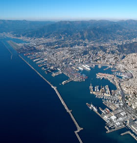 Spediporto, carenza di servizi e costi per i controlli della merce procurano una cattiva reputazione per il porto di Genova