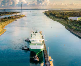 Im ersten Quartal dieses Jahres stiegen die Schiffstransite durch den Panamakanal um +35,9 %
