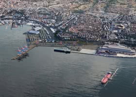 Lancement d'un débat public sur le projet de jetée VIII dans le port de Trieste