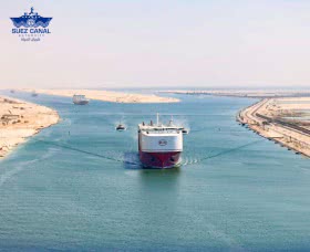 Au deuxième trimestre, le trafic naval à travers le canal de Suez a diminué de -6,2%