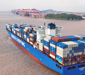Nel secondo trimestre del 2025 i ricavi del gruppo COSCO Shipping Holdings sono calati del -3,4%